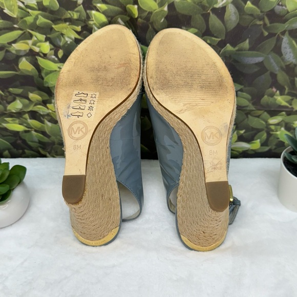 {MICHAEL | Michael Kors} Keegan Slingback Surf Blue Patent Leather Wedge Sandals - Picture 9 of 16